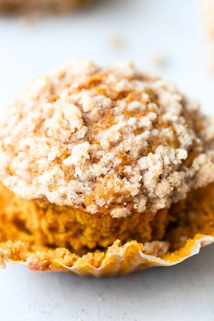 pumpkin streusel muffin with crumb topping