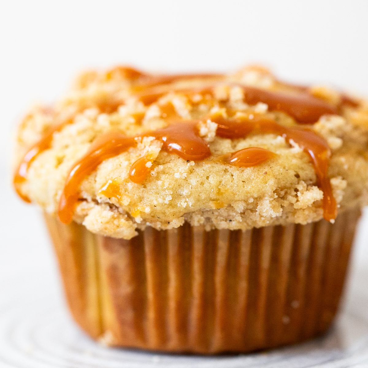 sourdough discard caramel apple muffins with crumb topping