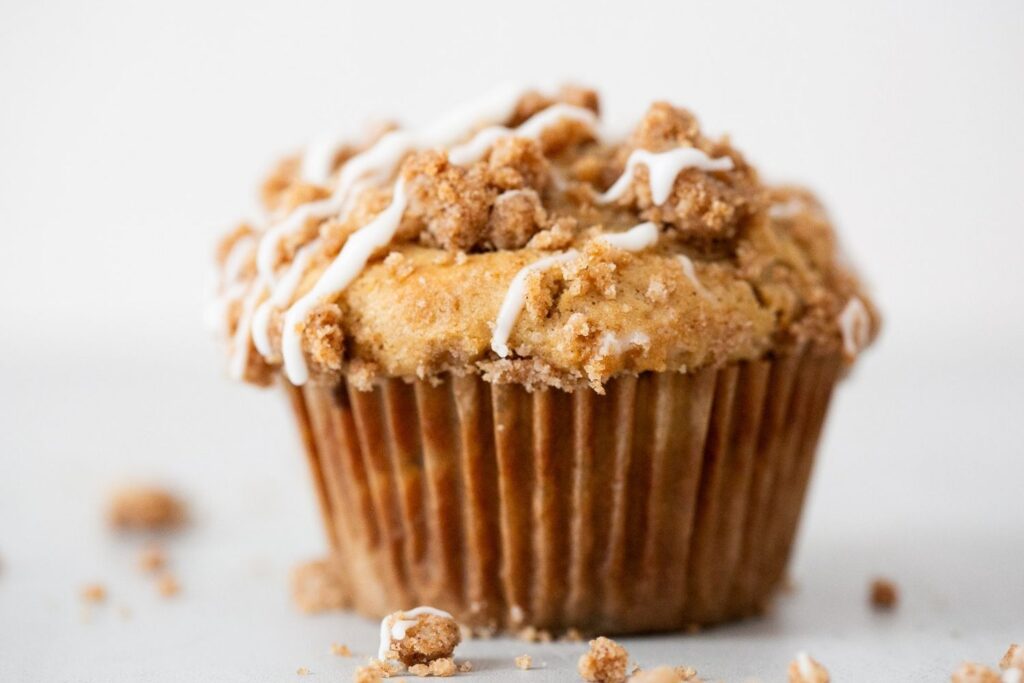sourdough discard apple crumble muffins
