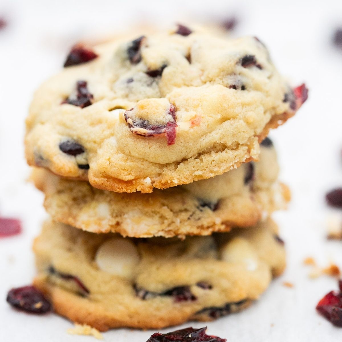 sourdough discard cranberry white chocolate chip cookies